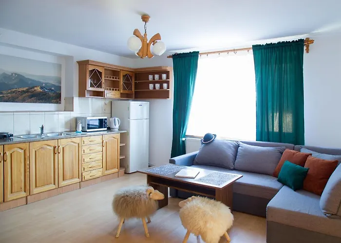 Miedzy Owcami Sromowce Wyzne