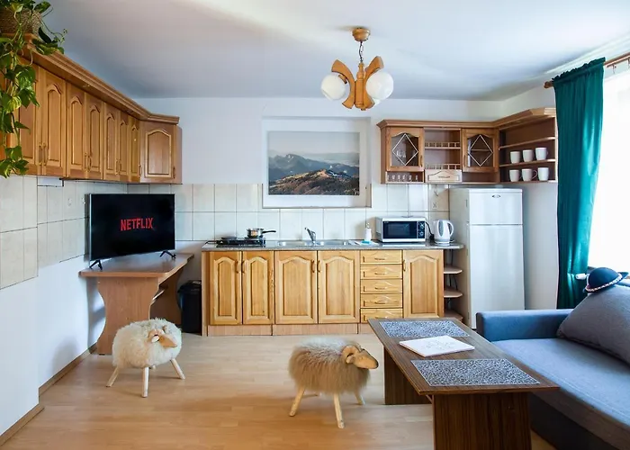 Miedzy Owcami Sromowce Wyzne